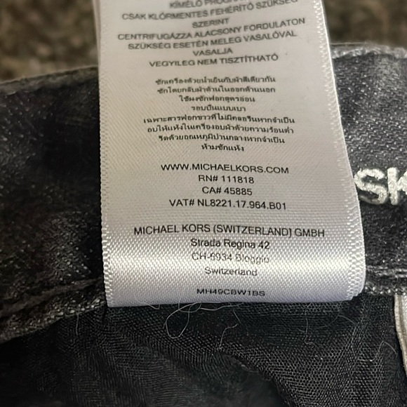 Michael Kors Skinny black jeans. Cute lace butt! Size 4 - Picture 7 of 8